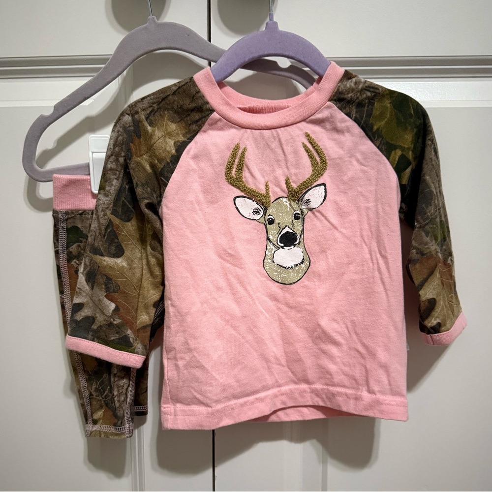 Bass Pro Shops - Outside Kids Camo Infant Girl Set - Size: 3 Months